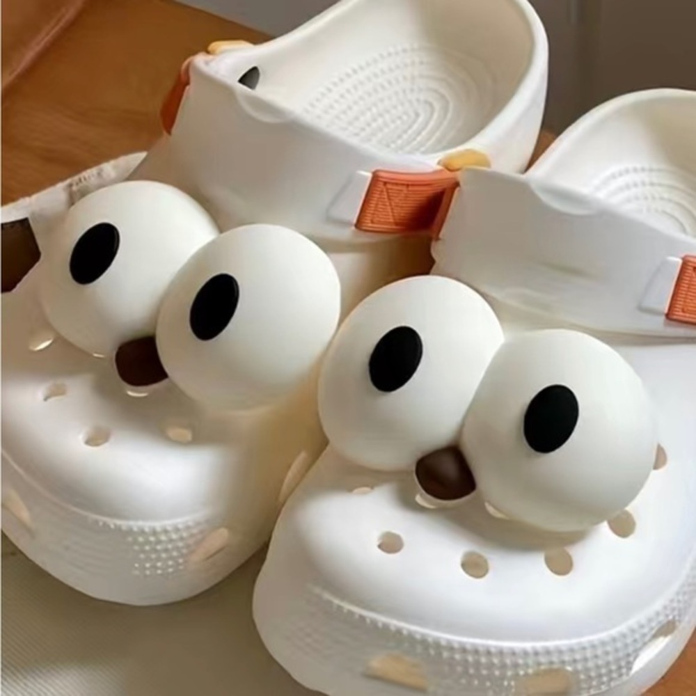 BIG EYES Shoe Charms for‎ Clog Style Shoes Fun 3D